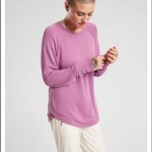 Athleta mindset sweatshirt in pink/violet color